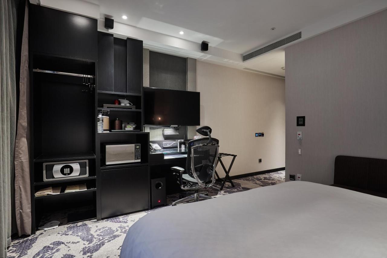 The Tango Hotel Taipei Changan Exterior photo